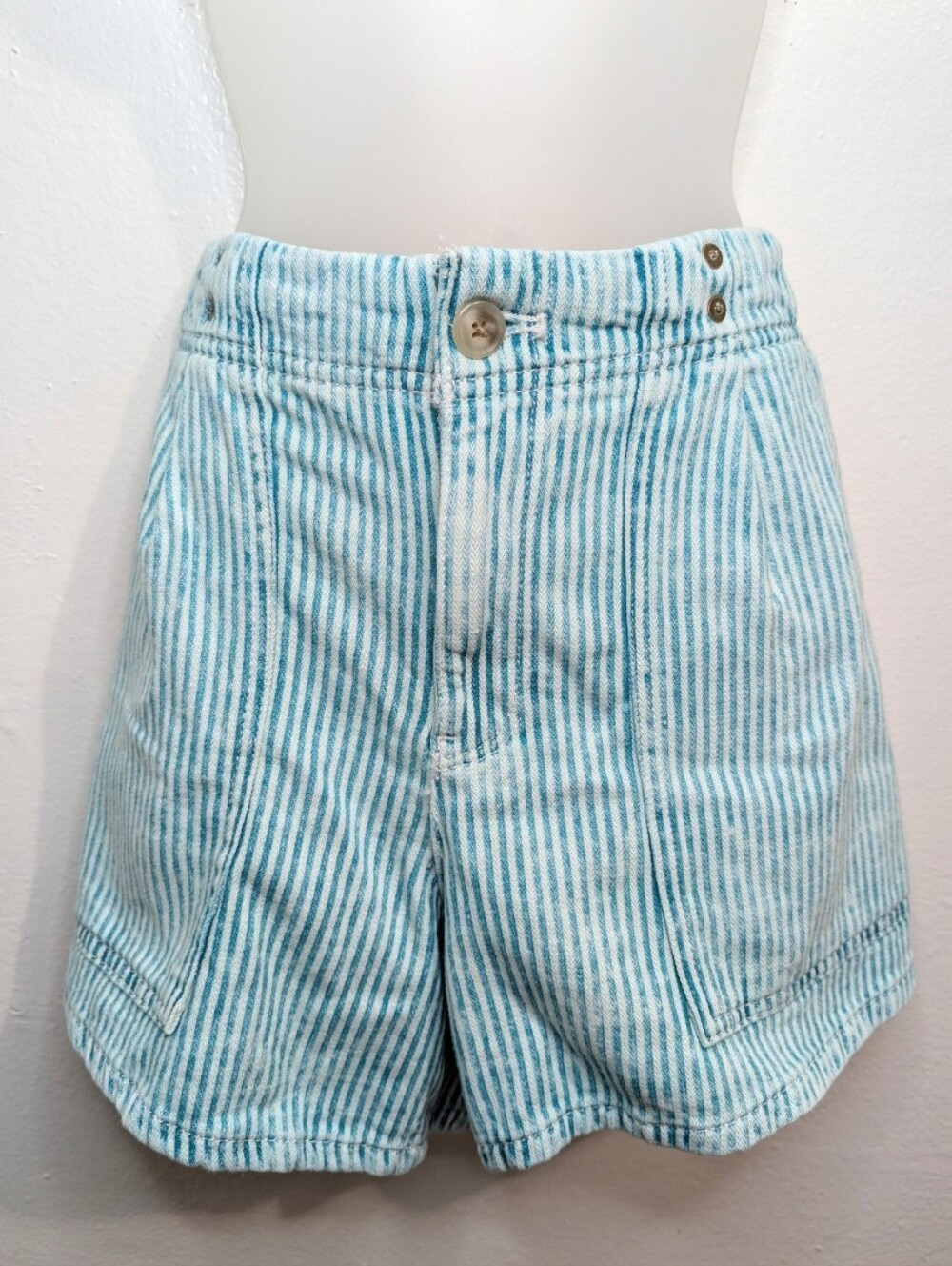 Pilcro Anthropologie Coastal Resort Beachy Preppy Cape Cod Trouser Shorts 32 / L
